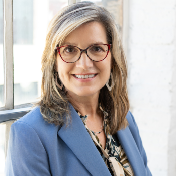 Suzan Klein MnSEIA Director of Operations Staff Headshot