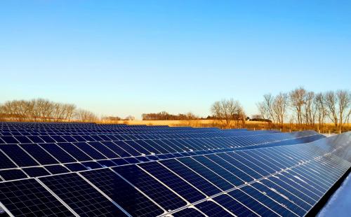 Solar panel farm in Midwest Minnesota MPR MnSEIA