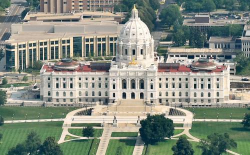 Minnesota state capitol MnSEIA solar policy