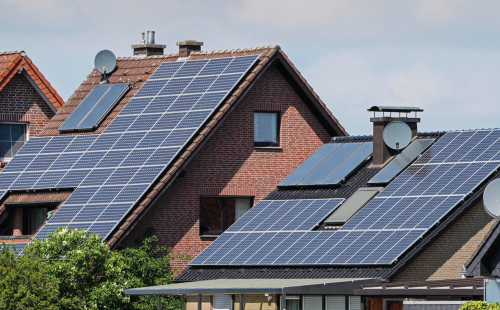 Solar panels on rooftop, Star Tribune and MnSEIA