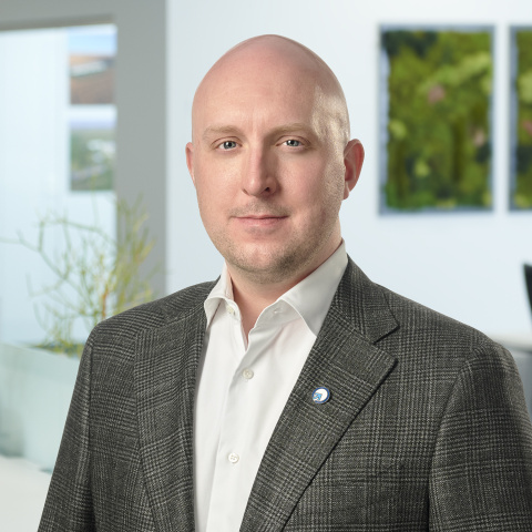 Headshot of Griffin Dooling,  MnSEIA Board of Directors Member