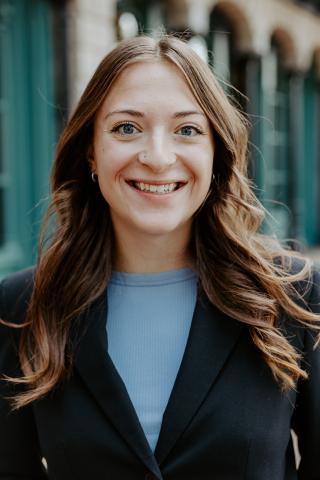 Headshot of Megan Holz