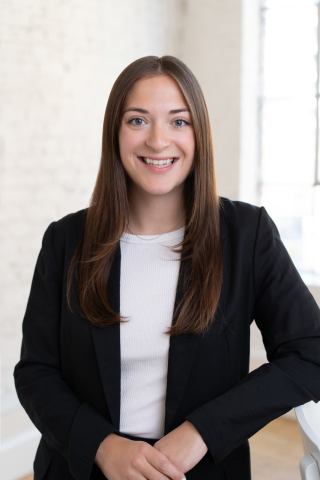Headshot of Megan Holz, MnSEIA Marketing & Communications Associate